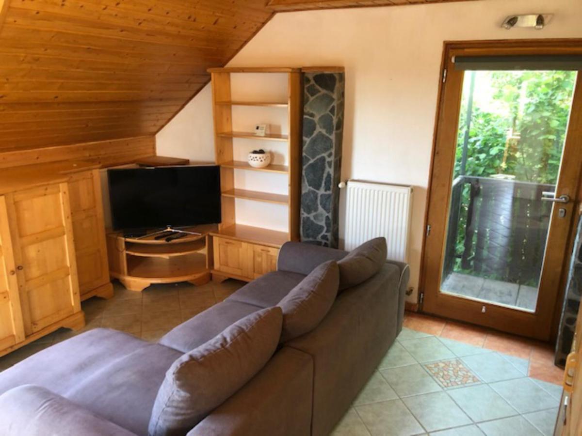 Tulipan Haz Villa Szentendre Exteriör bild